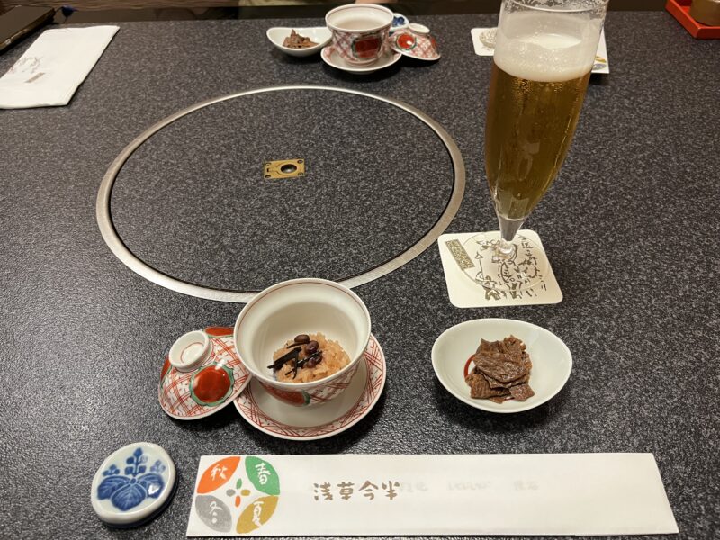 浅草今半のビールとお赤飯