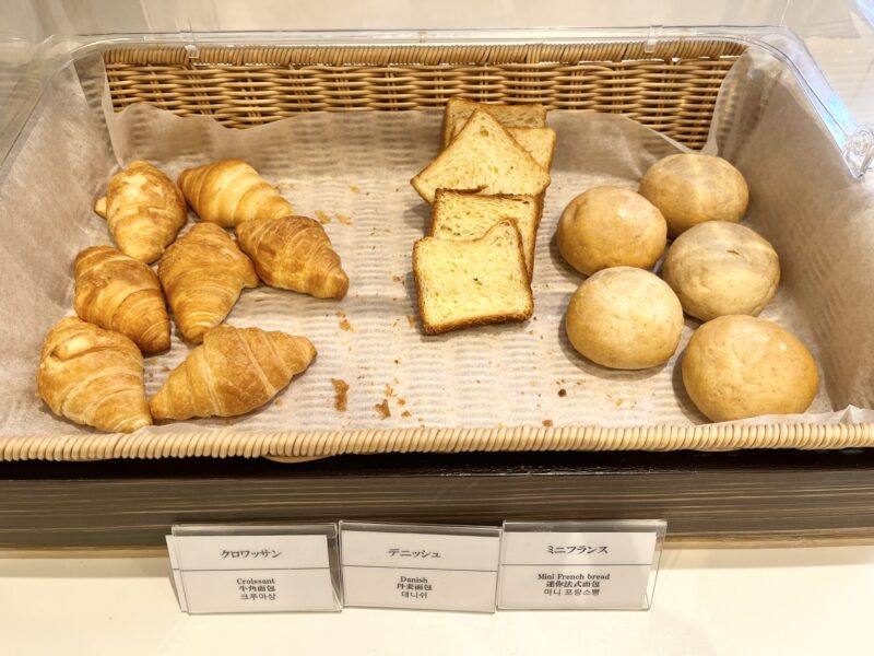 朝食(パン)