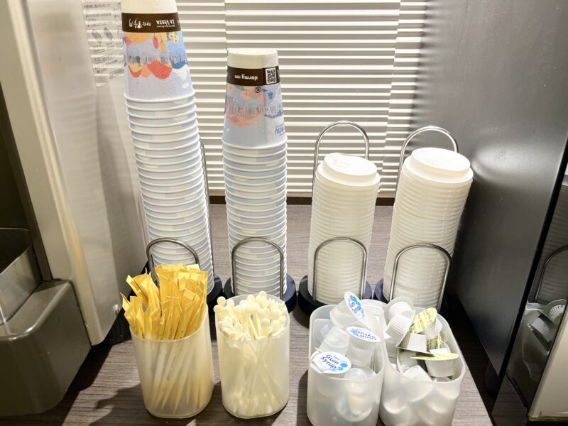 コーヒーカップ