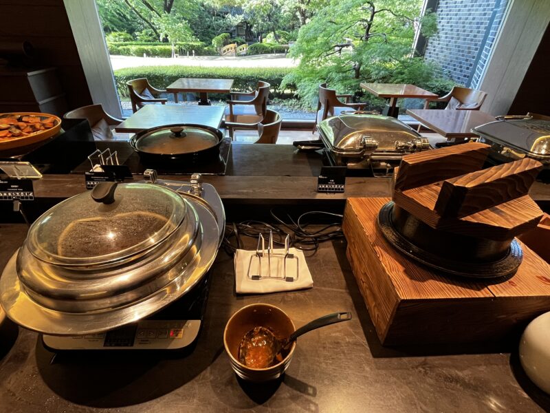 朝食