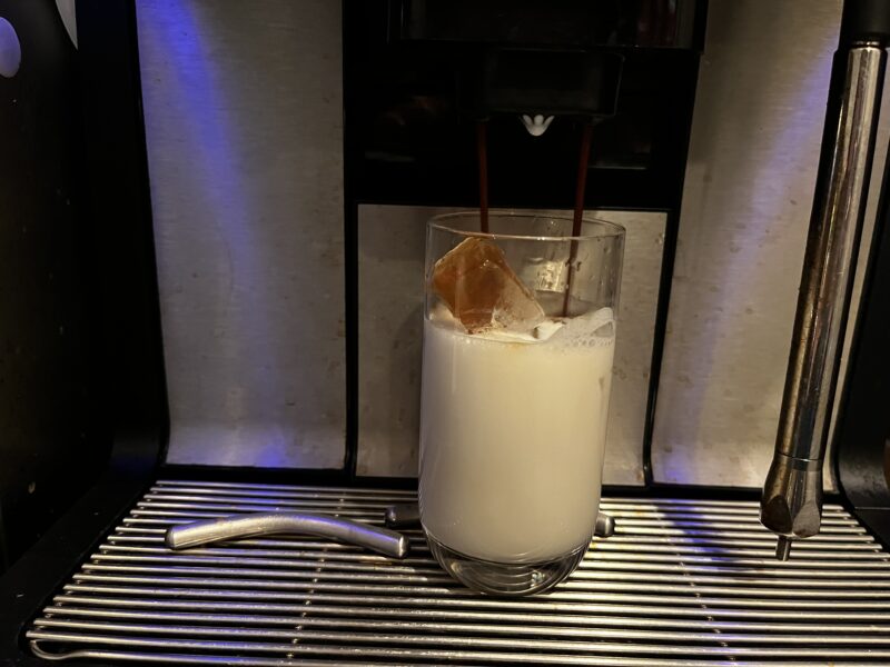 アイスカフェラテ