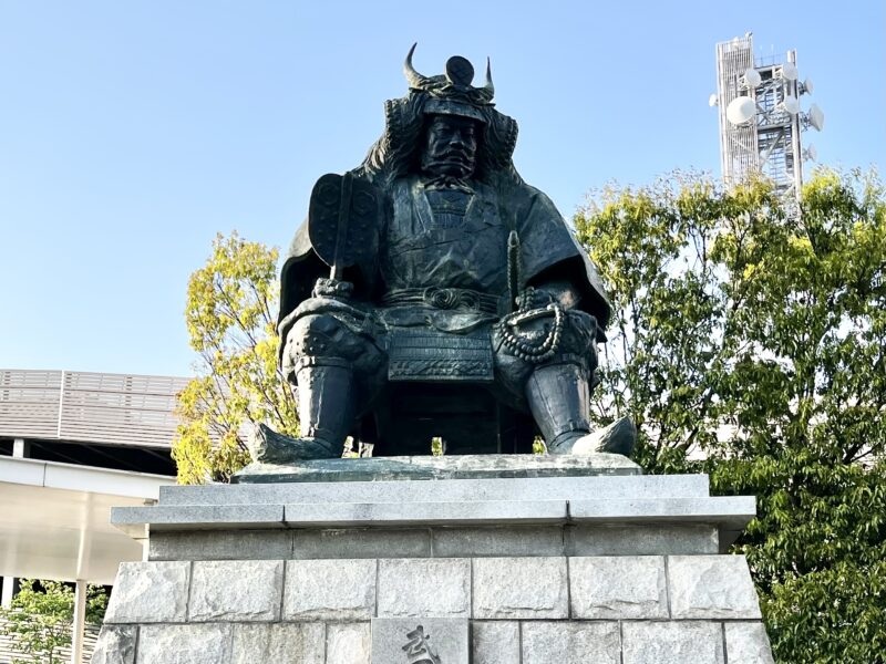 武田信玄の像