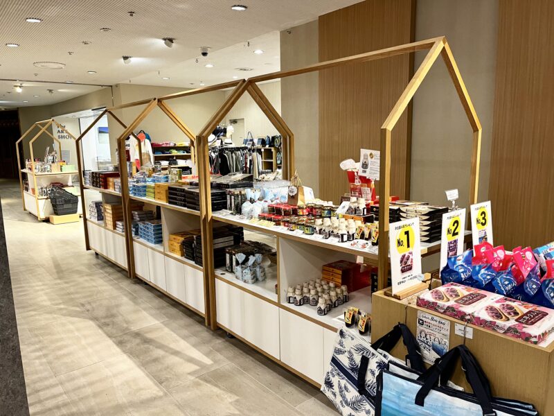 ショップ
