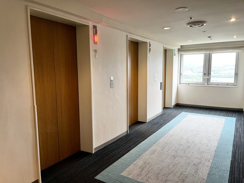 エレベーターホール