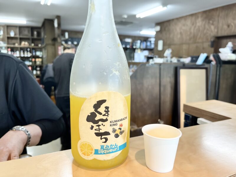 松蔵屋店内(試飲コーナー)
