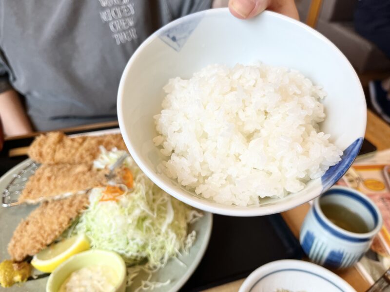 ご飯(少なめ)