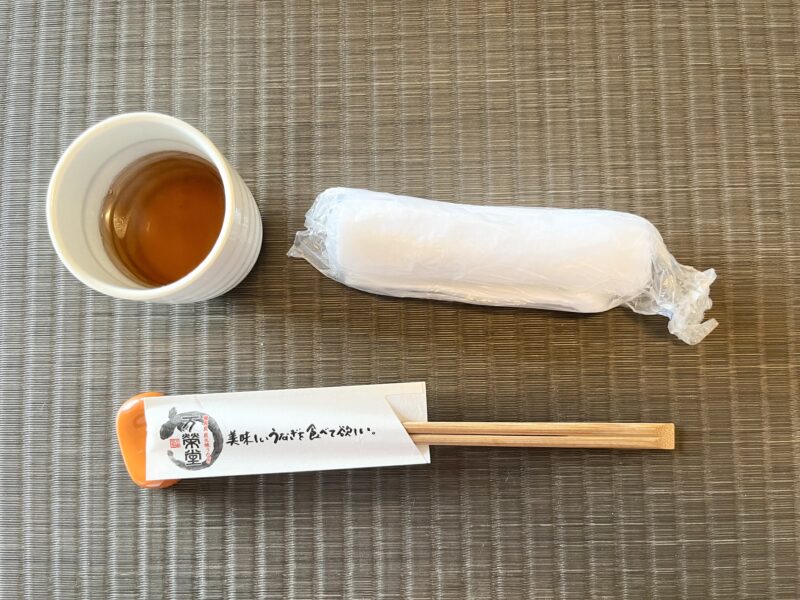 お茶とお箸