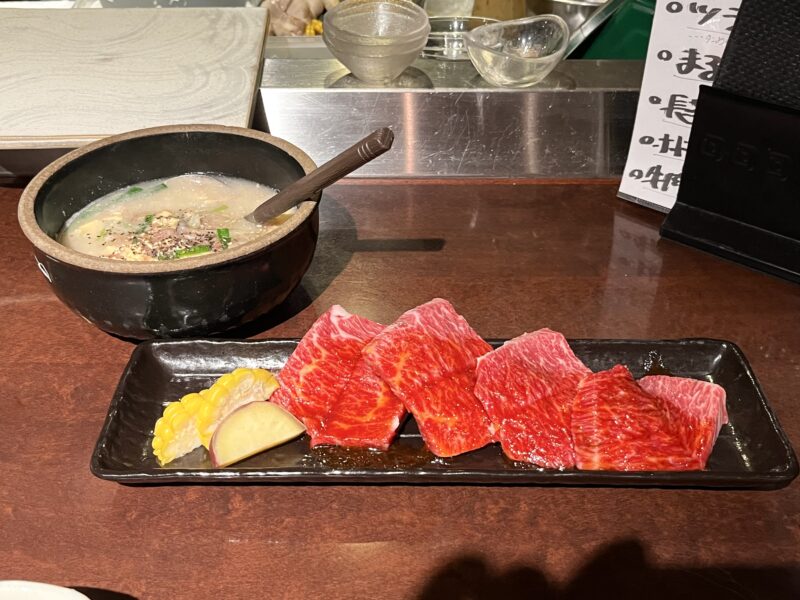 コムタンスープと黒毛和牛特撰ハラミ