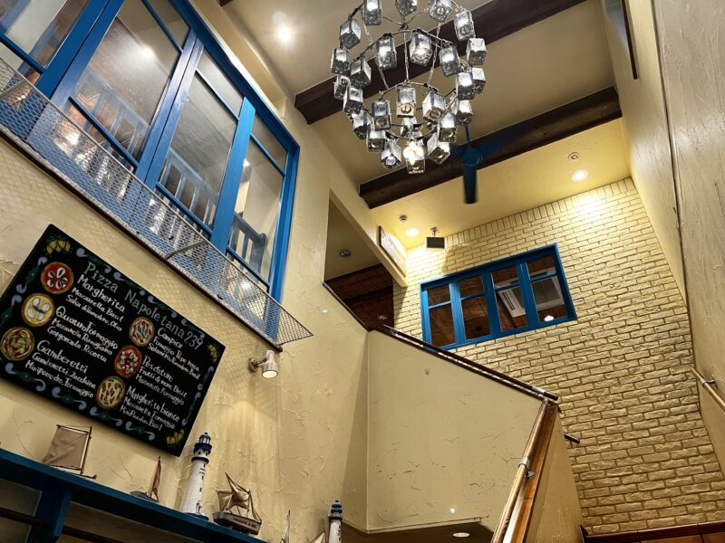 マルデナポリ（店内）
