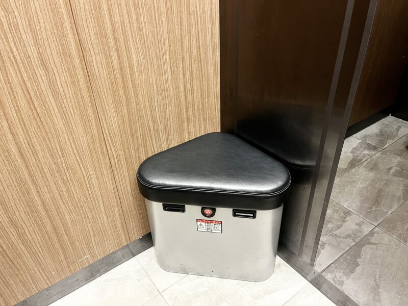 エレベーター内
