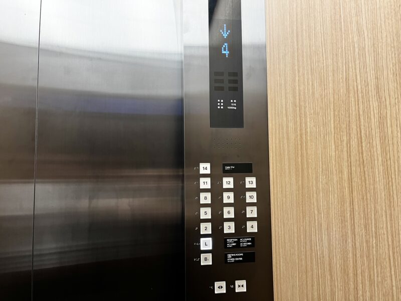 エレベーター