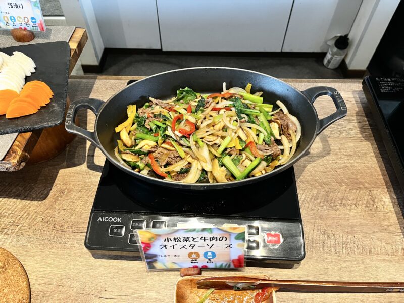 朝食（小松菜と牛肉のオイスターソース）