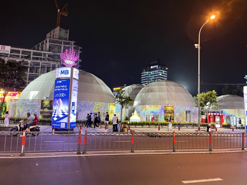 ホーチミンの夜