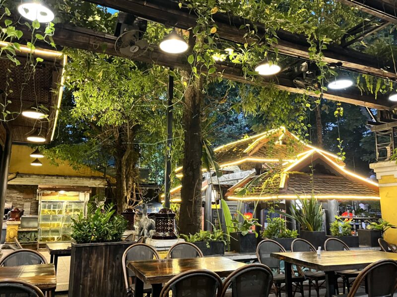 クアンアンゴン138テラス席