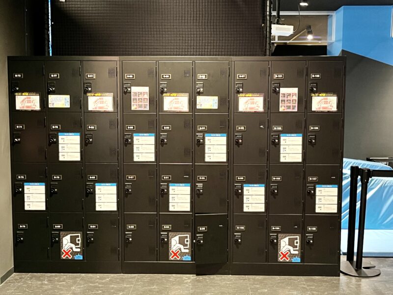 無料ロッカー