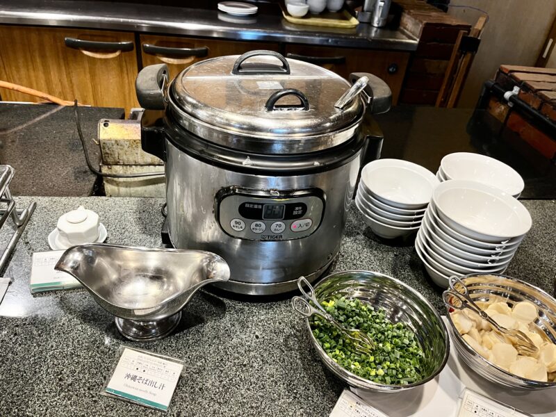 沖縄そば（出し汁）