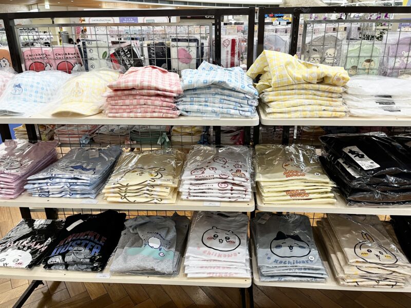 ちいかわ ポップアップストア(Tシャツ)