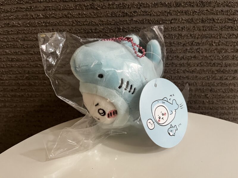 サメなちいかわ