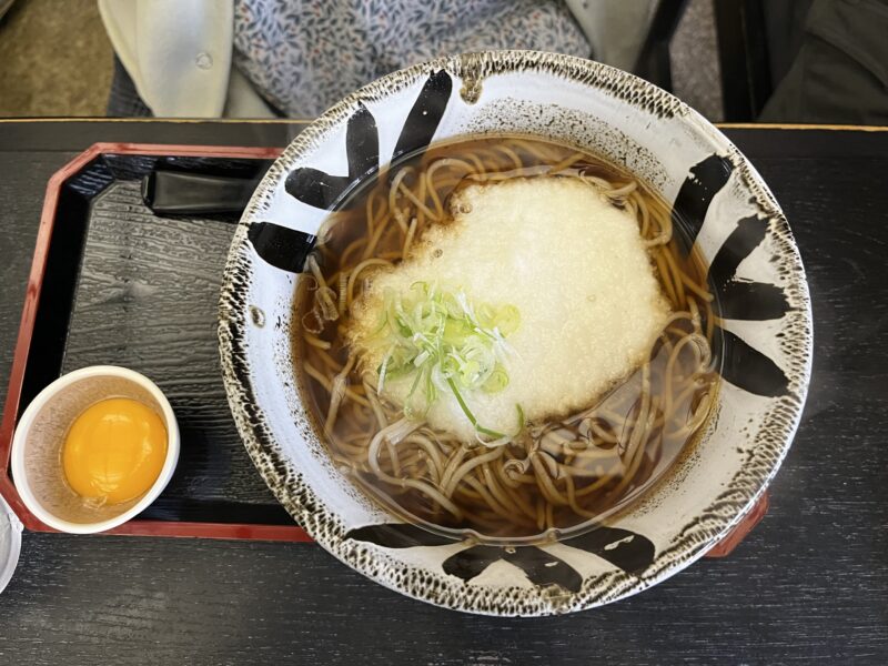 とろろそば